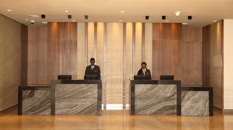 Crowne Plaza Panama Airport Lobby