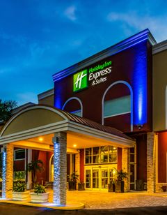 Holiday Inn Express/Stes Bradenton West