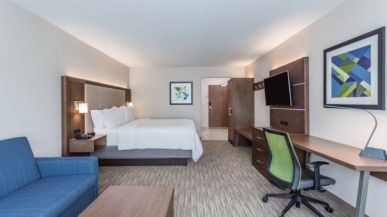 <b>Holiday Inn Express & Suites Hammond Suite</b>. Images powered by <a href="https://www.leonardoworldwide.com/" title="Leonardo Worldwide" target="_blank">Leonardo</a>.