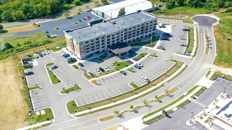 Holiday Inn Express/Suites Elizabethtown Exterior