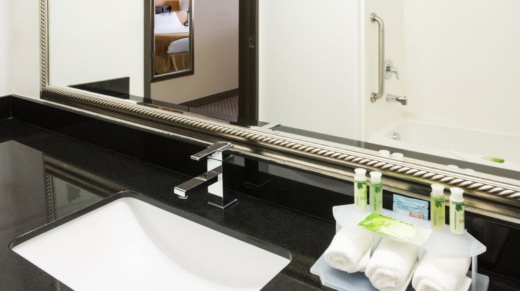 Holiday Inn Express Room