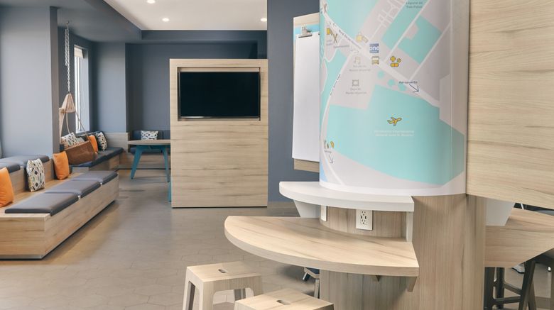 <b>One Acapulco Diamante Lobby</b>. Images powered by <a href="https://www.leonardoworldwide.com/" title="Leonardo Worldwide" target="_blank">Leonardo</a>.