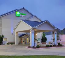 Holiday Inn Express Hotel & Suites Exterior