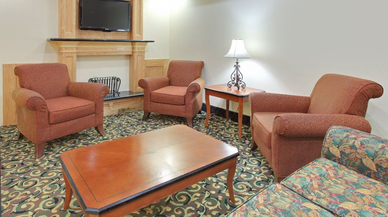<b>Holiday Inn Express Hotel & Suites Lobby</b>. Images powered by <a href="https://www.leonardoworldwide.com/" title="Leonardo Worldwide" target="_blank">Leonardo</a>.