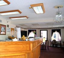 Red Carpet Inn Lobby