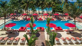 S Hotel Jamaica