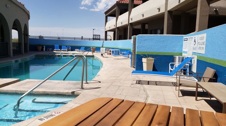 Holiday Inn West Sunland Park Pool