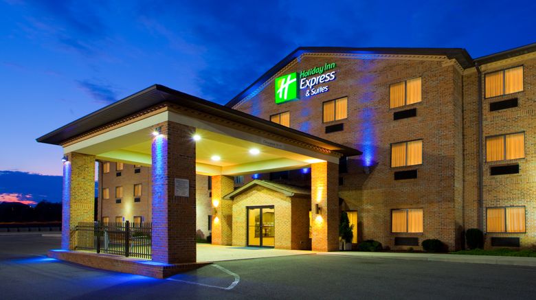 <b>Holiday Inn Express Elkins Exterior</b>. Images powered by <a href="https://www.leonardoworldwide.com/" title="Leonardo Worldwide" target="_blank">Leonardo</a>.