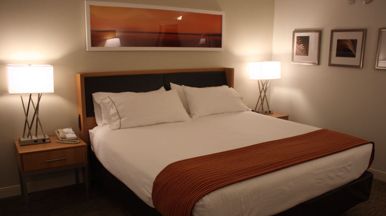 <b>Holiday Inn Express Munising Room</b>. Images powered by <a href="https://www.leonardoworldwide.com/" title="Leonardo Worldwide" target="_blank">Leonardo</a>.