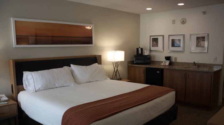 <b>Holiday Inn Express Munising Suite</b>. Images powered by <a href="https://www.leonardoworldwide.com/" title="Leonardo Worldwide" target="_blank">Leonardo</a>.