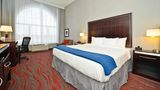 Holiday Inn Express and Suites Utica Suite