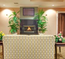 Holiday Inn Express Lobby