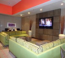 Holiday Inn Express Frisco Lobby