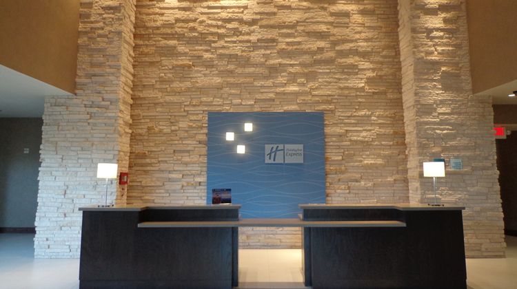 Holiday Inn Express Frisco Exterior
