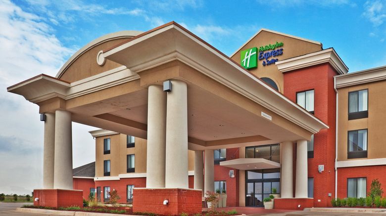 <b>Holiday Inn Express Perry Exterior</b>. Images powered by <a href="https://www.leonardoworldwide.com/" title="Leonardo Worldwide" target="_blank">Leonardo</a>.