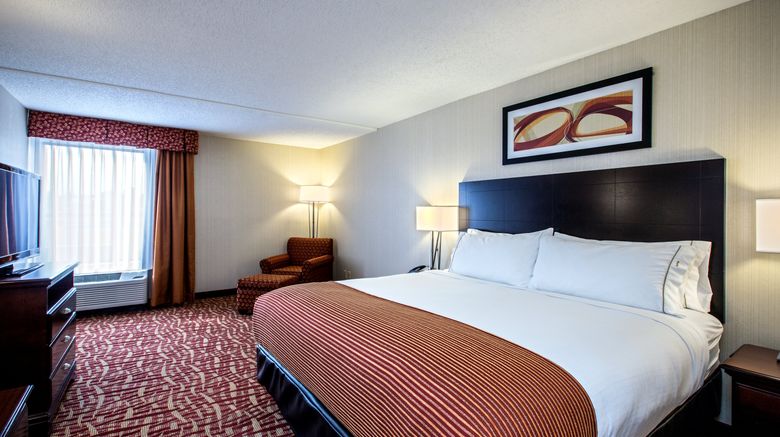<b>Holiday Inn Express Hotel & Suites Room</b>. Images powered by <a href="https://www.leonardoworldwide.com/" title="Leonardo Worldwide" target="_blank">Leonardo</a>.