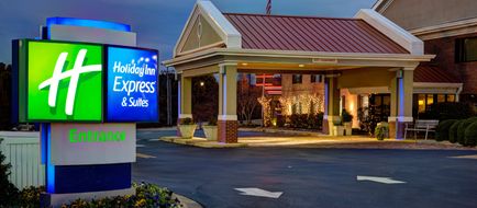 Holiday Inn Express Hotel & Suites Exterior