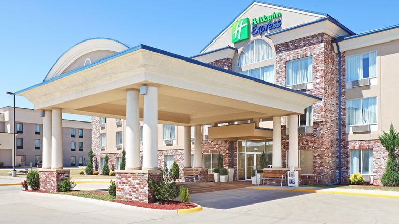 Holiday Inn Express/Suites Mountain Home Exterior. Images powered by <a href="https://www.leonardoworldwide.com" target="_blank" rel="noopener">Leonardo</a>.