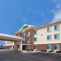 Holiday Inn Express & Suites Cincinnati