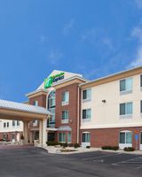 Holiday Inn Express & Suites Cincinnati