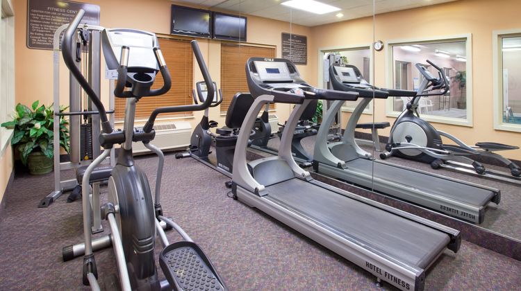 Holiday Inn Express & Suites Cincinnati Health Club