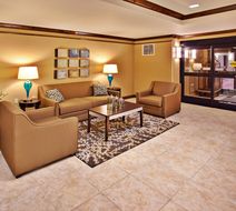 Holiday Inn Express Hotel & Suites Lobby