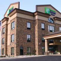 Holiday Inn Express Hotel & Suites