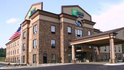 Holiday Inn Express Hotel & Suites