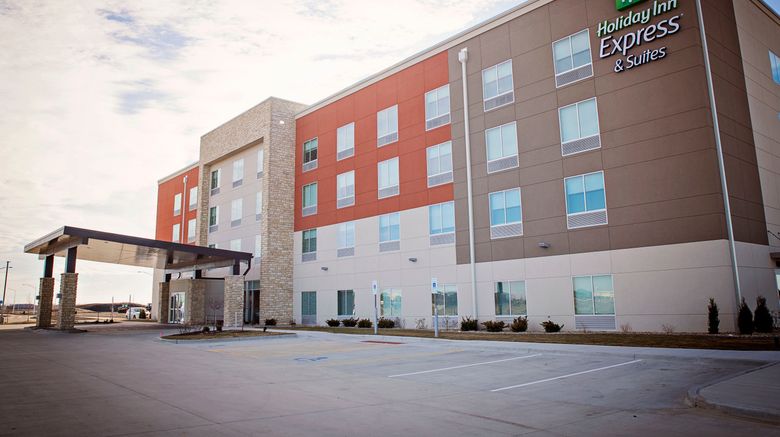 <b>Holiday Inn Express & Suites Rantoul Exterior</b>. Images powered by <a href="https://www.leonardoworldwide.com/" title="Leonardo Worldwide" target="_blank">Leonardo</a>.