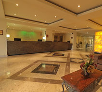 Holiday Inn Monterrey Norte Lobby