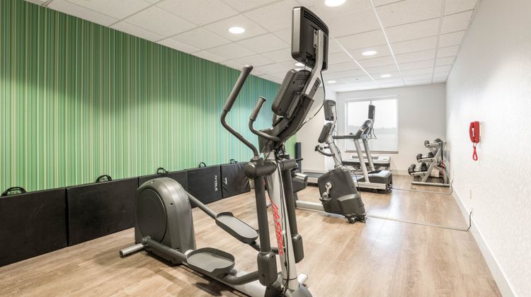 Holiday Inn Express Hotel & Suites Health Club