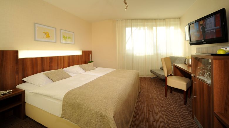 <b>Parkhotel Oberhausen Room</b>. Images powered by <a href="https://www.leonardoworldwide.com/" title="Leonardo Worldwide" target="_blank">Leonardo</a>.