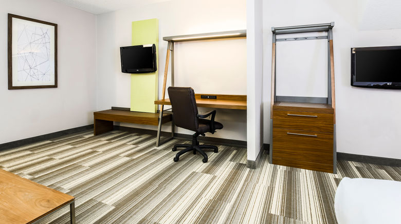 <b>Holiday Inn Express Philadelphia NE Room</b>. Images powered by <a href="https://www.leonardoworldwide.com/" title="Leonardo Worldwide" target="_blank">Leonardo</a>.