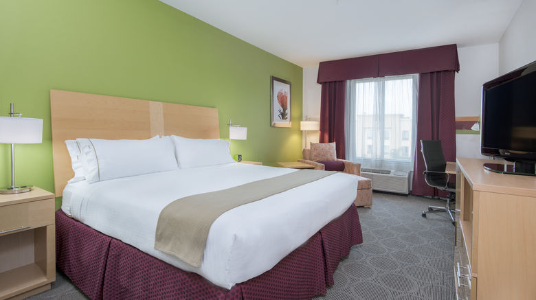 <b>Holiday Inn Express & Suites Clute - Lak Room</b>. Images powered by <a href="https://www.leonardoworldwide.com/" title="Leonardo Worldwide" target="_blank">Leonardo</a>.