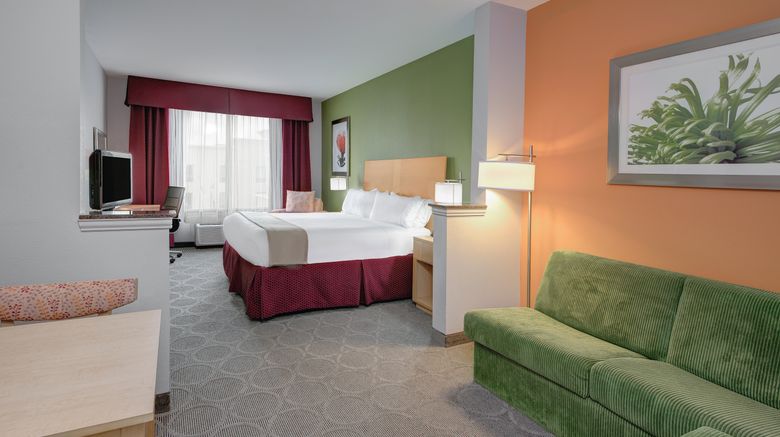<b>Holiday Inn Express & Suites Clute - Lak Suite</b>. Images powered by <a href="https://www.leonardoworldwide.com/" title="Leonardo Worldwide" target="_blank">Leonardo</a>.