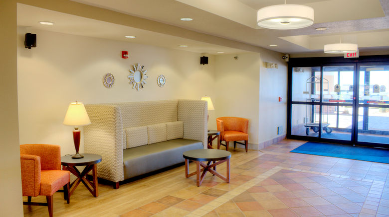 <b>Holiday Inn Express Hotel & Suites Lobby</b>. Images powered by <a href="https://www.leonardoworldwide.com/" title="Leonardo Worldwide" target="_blank">Leonardo</a>.