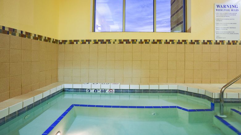 <b>Holiday Inn & Suites Green Bay Stadium Pool</b>. Images powered by <a href="https://www.leonardoworldwide.com/" title="Leonardo Worldwide" target="_blank">Leonardo</a>.