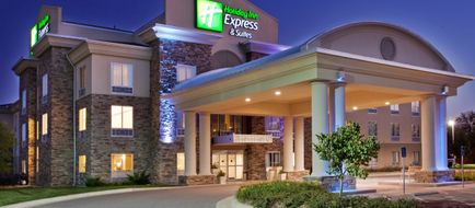 Holiday Inn Express Hotel & Suites Exterior