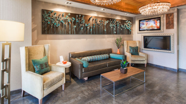 <b>Holiday Inn Express Lobby</b>. Images powered by <a href="https://www.leonardoworldwide.com/" title="Leonardo Worldwide" target="_blank">Leonardo</a>.