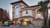 <b>Holiday Inn Express Exterior</b>. Images powered by <a href="https://www.leonardoworldwide.com/" title="Leonardo Worldwide" target="_blank">Leonardo</a>.
