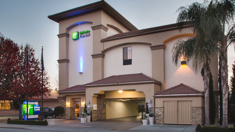 <b>Holiday Inn Express Exterior</b>. Images powered by <a href="https://www.leonardoworldwide.com/" title="Leonardo Worldwide" target="_blank">Leonardo</a>.