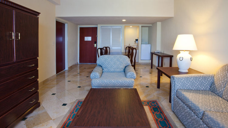 Holiday Inn Puebla La Noria Suite
