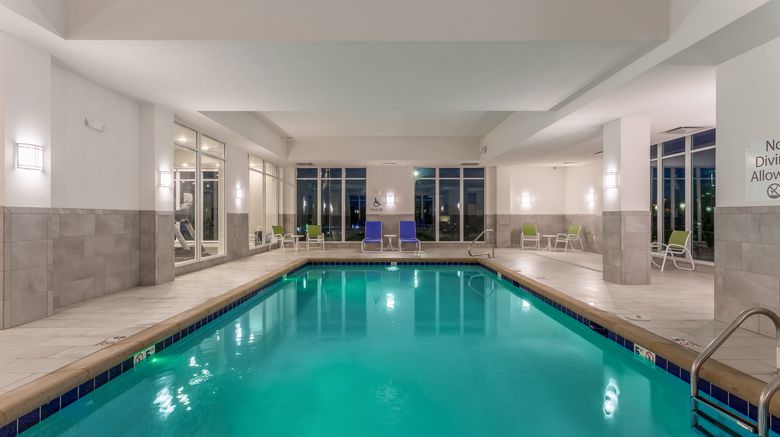 <b>Holiday Inn & Suites Jefferson City Pool</b>. Images powered by <a href="https://www.leonardoworldwide.com/" title="Leonardo Worldwide" target="_blank">Leonardo</a>.