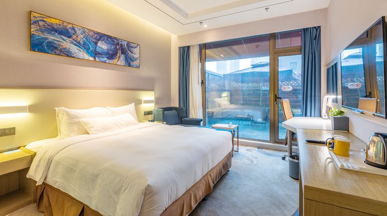 <b>Holiday Inn Express Anshan Downtown Room</b>. Images powered by <a href="https://www.leonardoworldwide.com/" title="Leonardo Worldwide" target="_blank">Leonardo</a>.