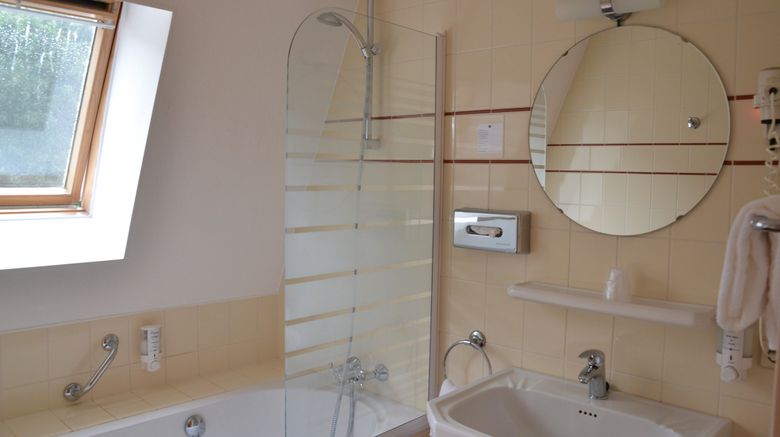 <b>Fletcher Hotel De Witte Raaf Room</b>. Images powered by <a href="https://www.leonardoworldwide.com/" title="Leonardo Worldwide" target="_blank">Leonardo</a>.