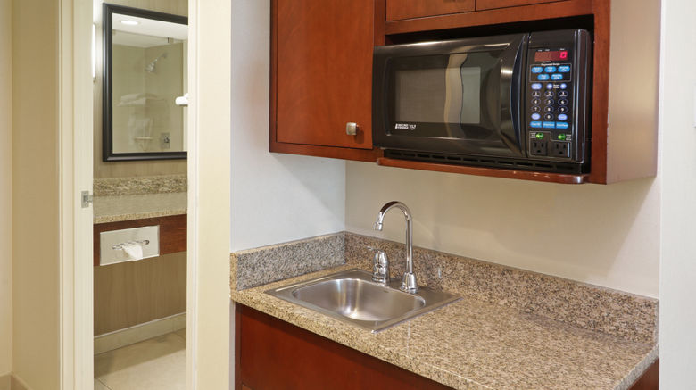 <b>Holiday Inn Hotel/Suites Hermosillo Arpt Suite</b>. Images powered by <a href="https://www.leonardoworldwide.com/" title="Leonardo Worldwide" target="_blank">Leonardo</a>.