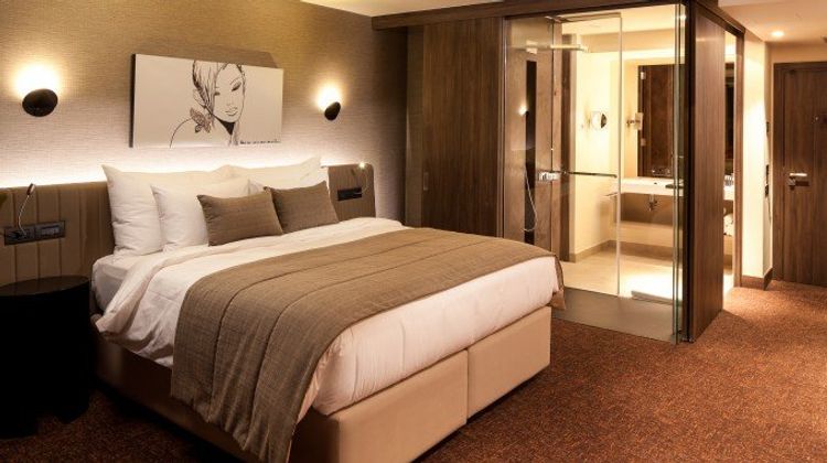 Kronwell Brasov Hotel Suite
