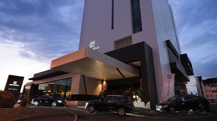 Kronwell Brasov Hotel Exterior