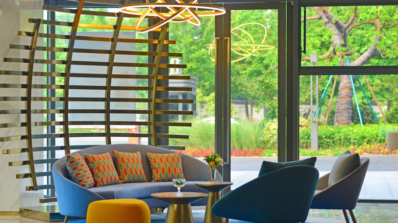 <b>Holiday Inn Express Hangzhou Binjiang Lobby</b>. Images powered by <a href="https://www.leonardoworldwide.com/" title="Leonardo Worldwide" target="_blank">Leonardo</a>.