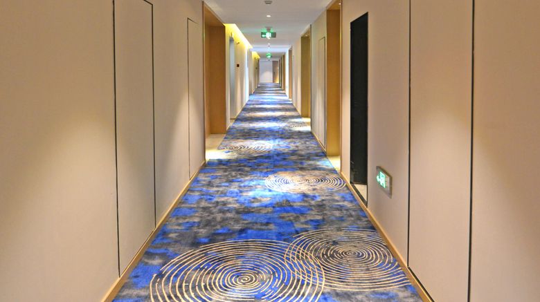 <b>Holiday Inn Express Hangzhou Binjiang Lobby</b>. Images powered by <a href="https://www.leonardoworldwide.com/" title="Leonardo Worldwide" target="_blank">Leonardo</a>.